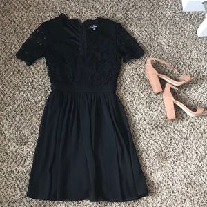 Lulus black dress